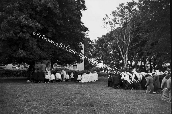 GORTNOOR ABBEY PROCESSION